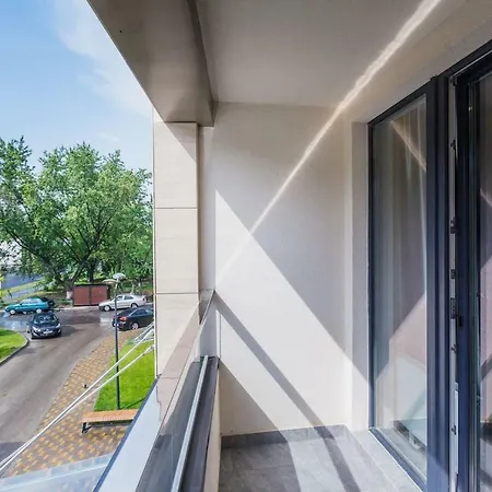 Apartment красивая в парке Kyiv