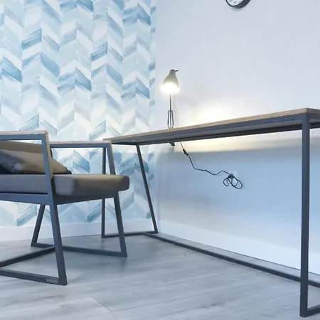 Apartment красивая в парке Kyiv